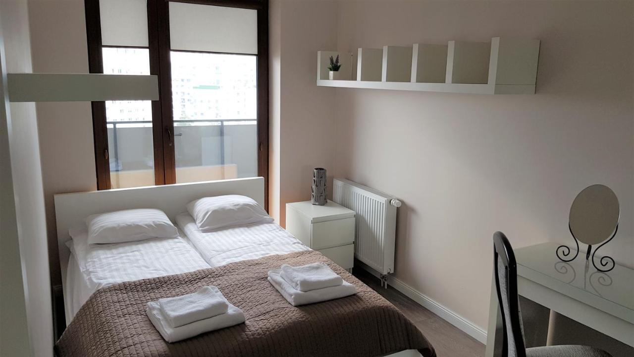Goclaw Apartament Varşovia Exterior foto